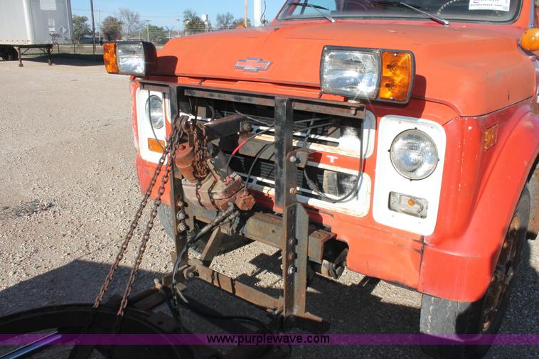 image for item I4697 1968 Chevrolet C60 dump truck