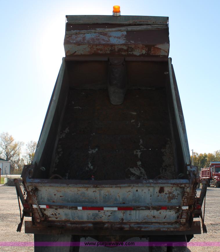 image for item I4697 1968 Chevrolet C60 dump truck