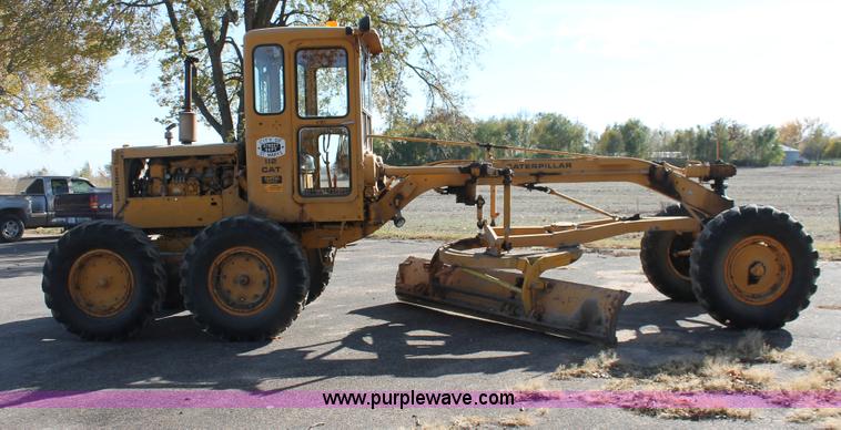 image for item I4698 Caterpillar 112 rigid frame motor grader