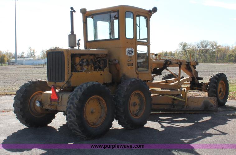 image for item I4698 Caterpillar 112 rigid frame motor grader