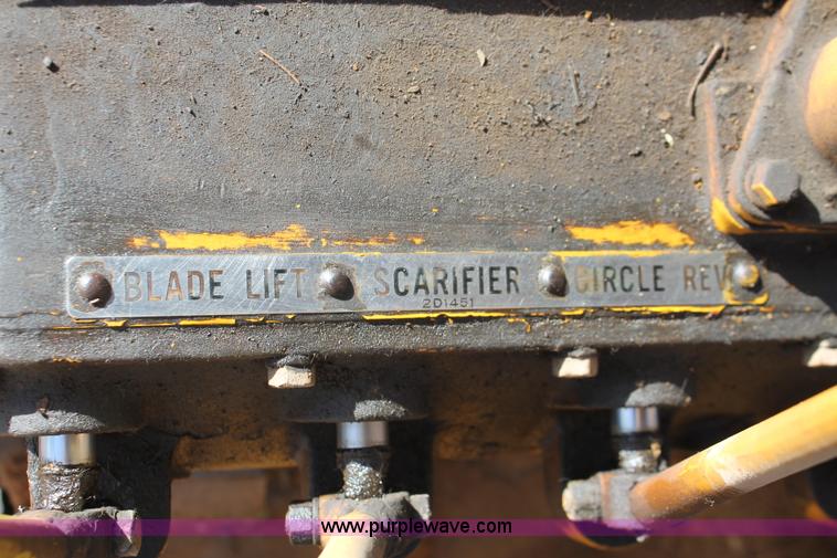 image for item I4698 Caterpillar 112 rigid frame motor grader