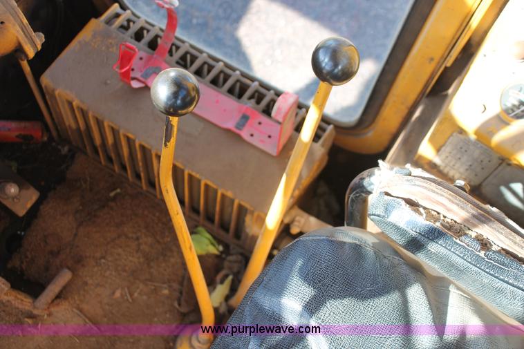 image for item I4698 Caterpillar 112 rigid frame motor grader