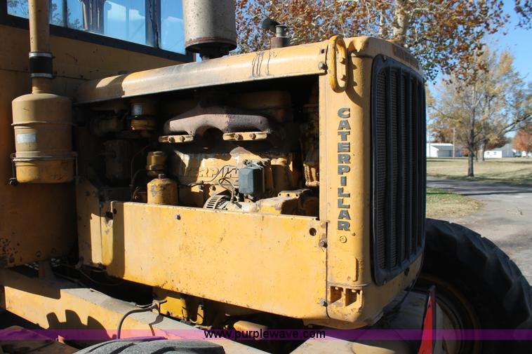 image for item I4698 Caterpillar 112 rigid frame motor grader