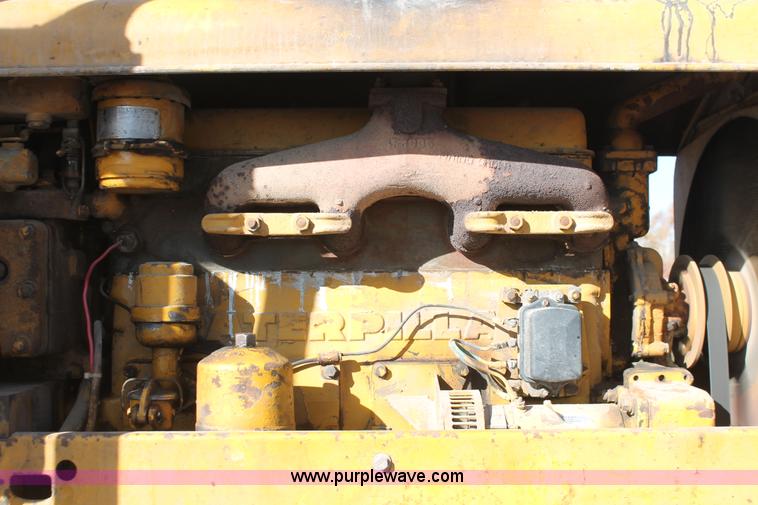 image for item I4698 Caterpillar 112 rigid frame motor grader
