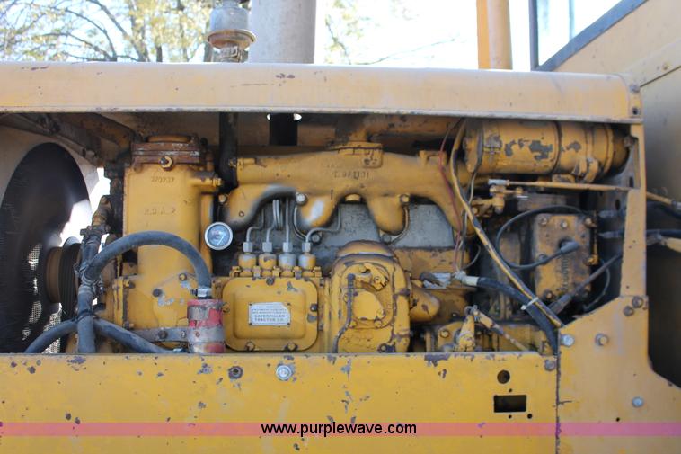 image for item I4698 Caterpillar 112 rigid frame motor grader