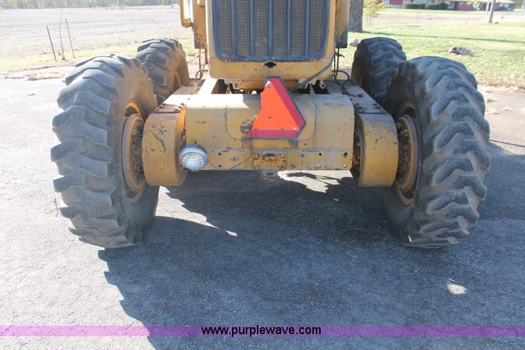 image for item I4698 Caterpillar 112 rigid frame motor grader