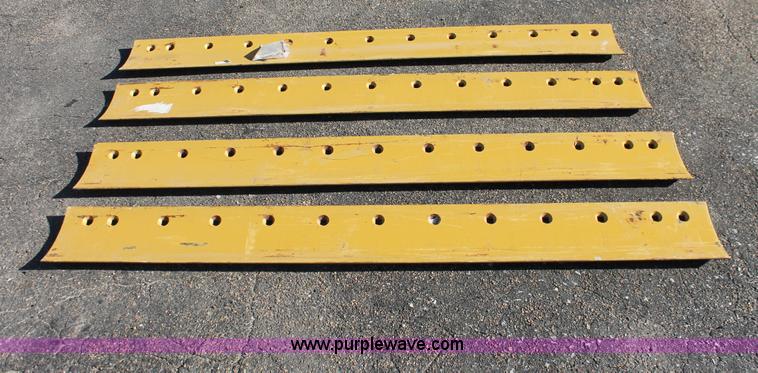 image for item I4698 Caterpillar 112 rigid frame motor grader