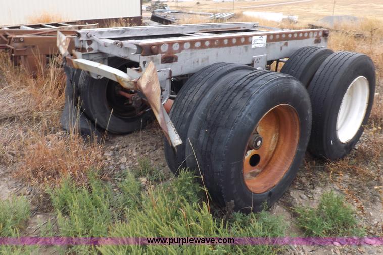 image for item I8317 (3) assorted semi trailer axles
