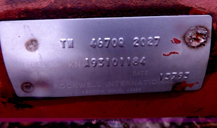 image for item I8317 (3) assorted semi trailer axles