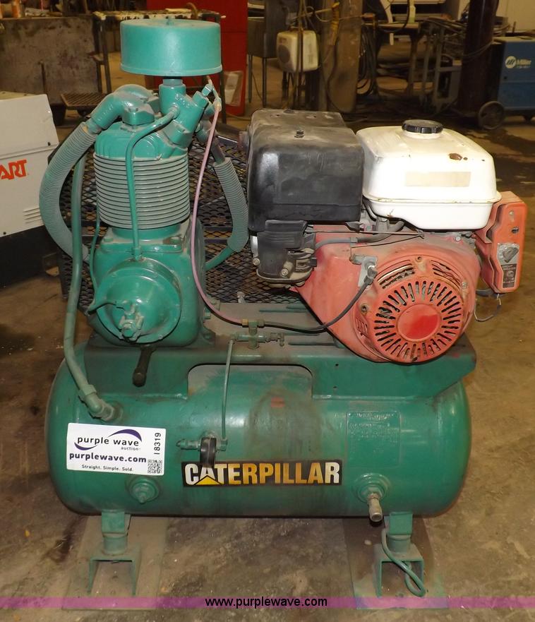 image for item I8319 Portable air compressor