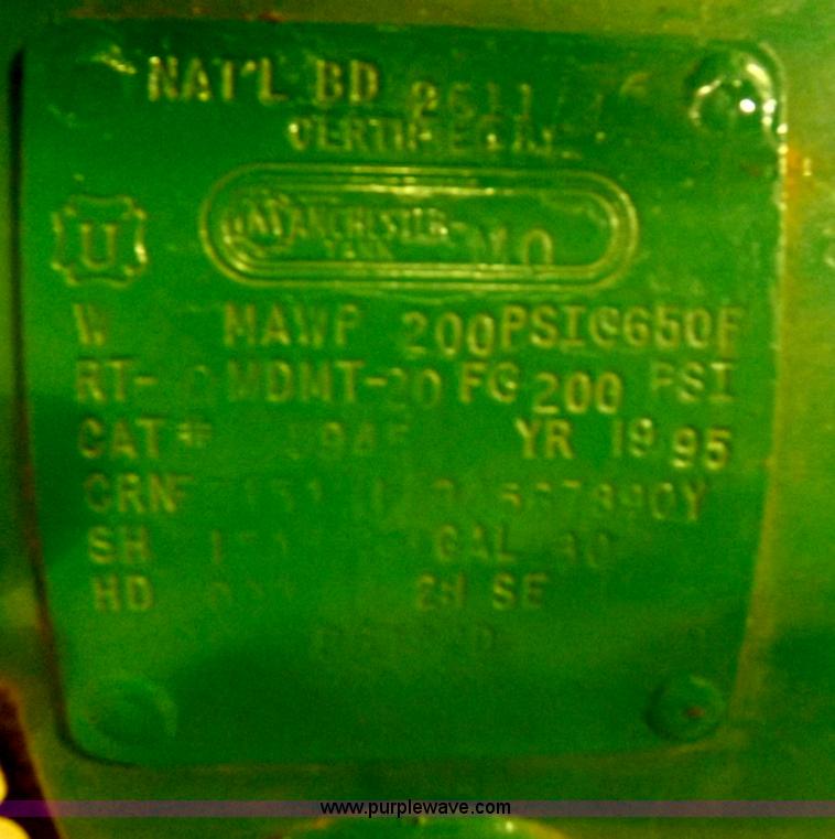 image for item I8319 Portable air compressor