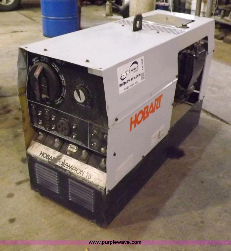 Hobart Champion 16 welder/generator in Cimarron, KS Item I8320 sold Purple Wave