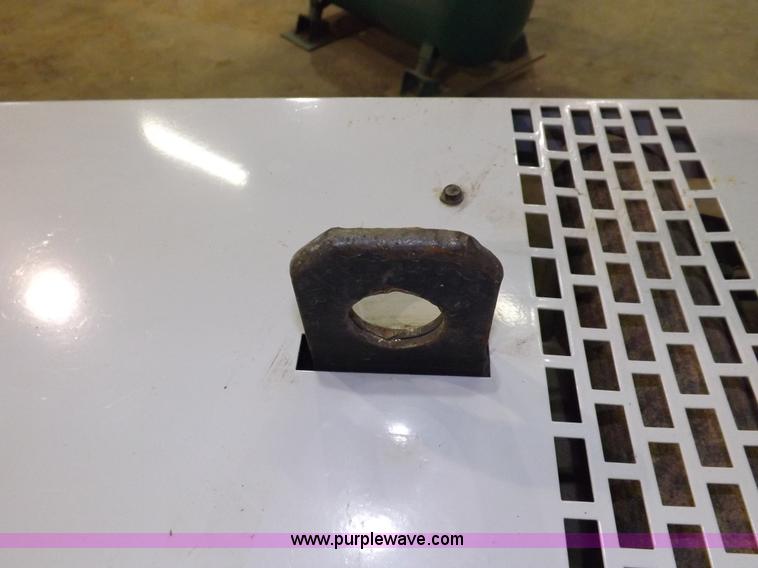 image for item I8320 Hobart Champion 16 welder/generator