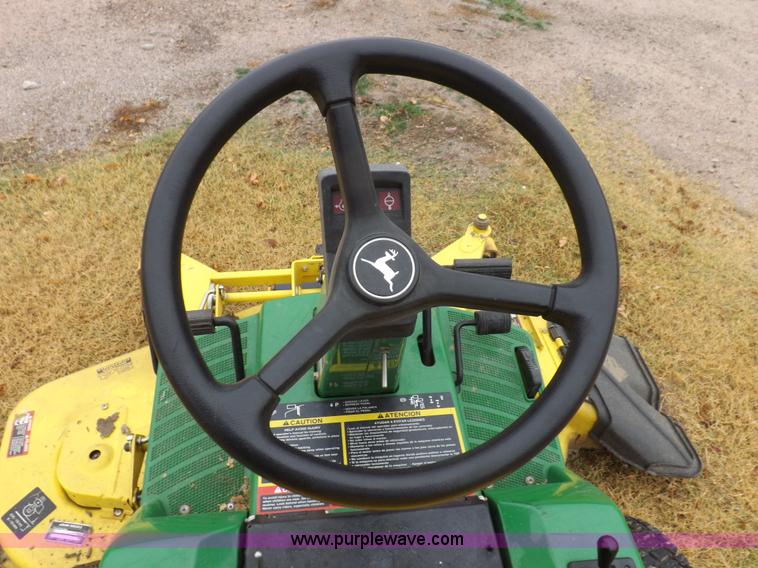 image for item I8321 John Deere F725 lawn mower
