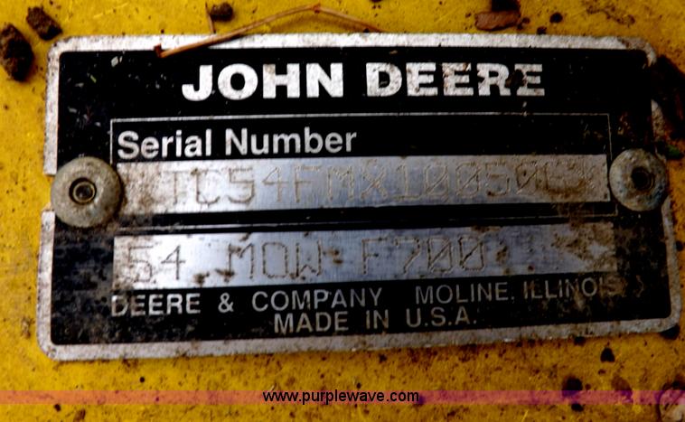 image for item I8321 John Deere F725 lawn mower