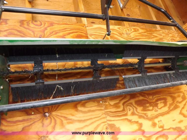 image for item I8321 John Deere F725 lawn mower