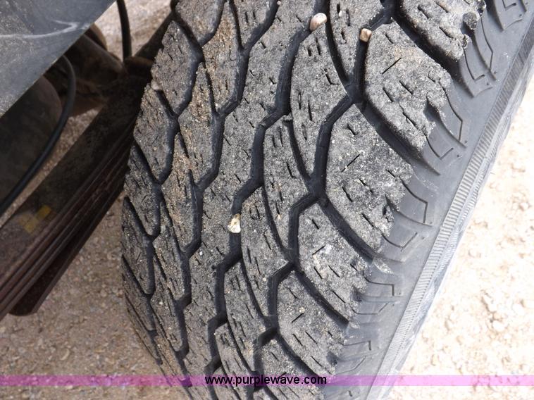 image for item I8322 1999 Dodge Ram 1500 pickup truck