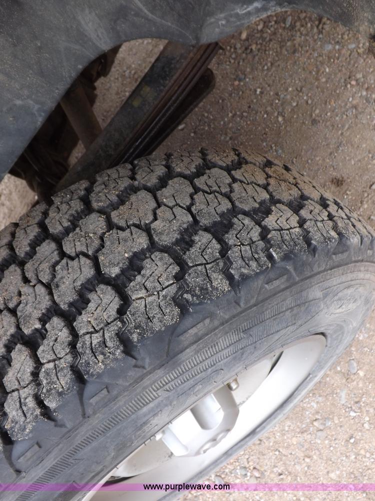 image for item I8322 1999 Dodge Ram 1500 pickup truck