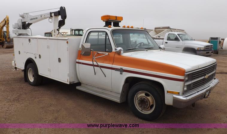 image for item I8323 1983 Chevrolet Silverado 30 service truck