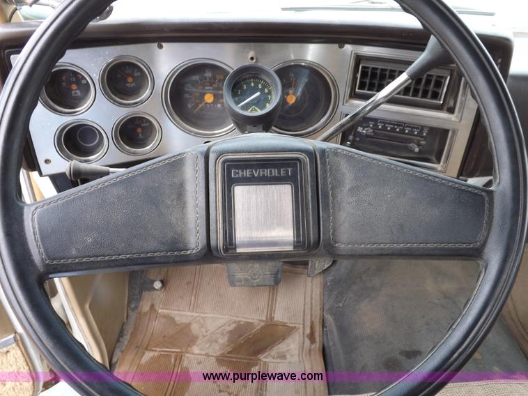 image for item I8323 1983 Chevrolet Silverado 30 service truck