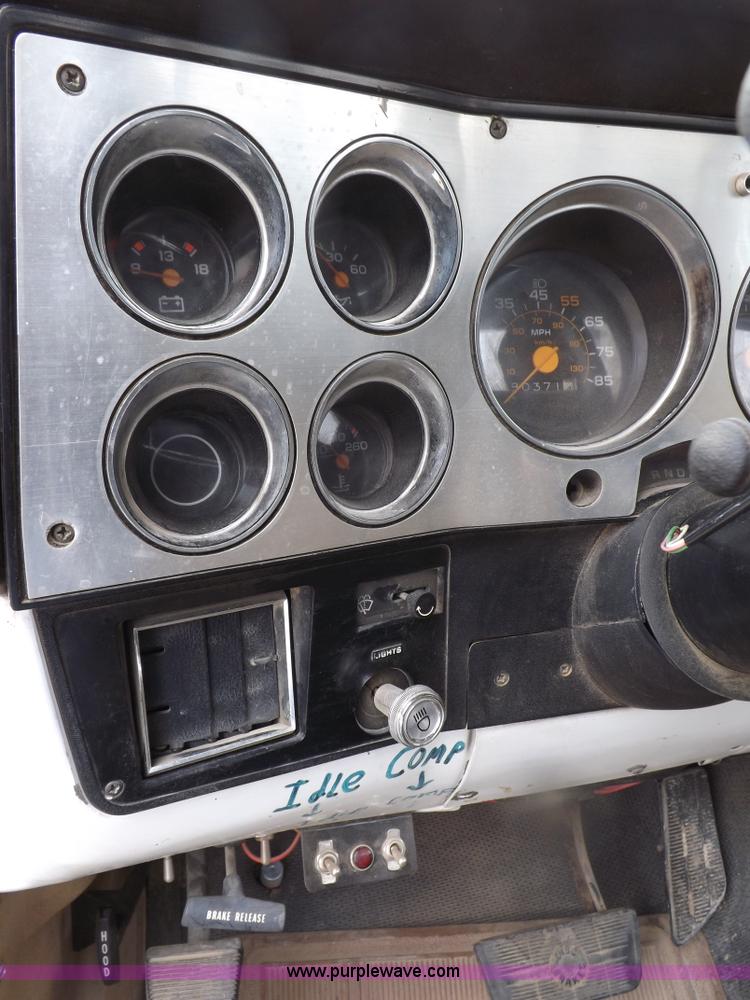 image for item I8323 1983 Chevrolet Silverado 30 service truck
