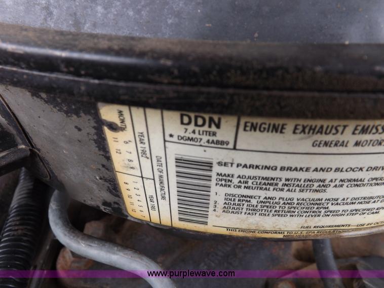 image for item I8323 1983 Chevrolet Silverado 30 service truck