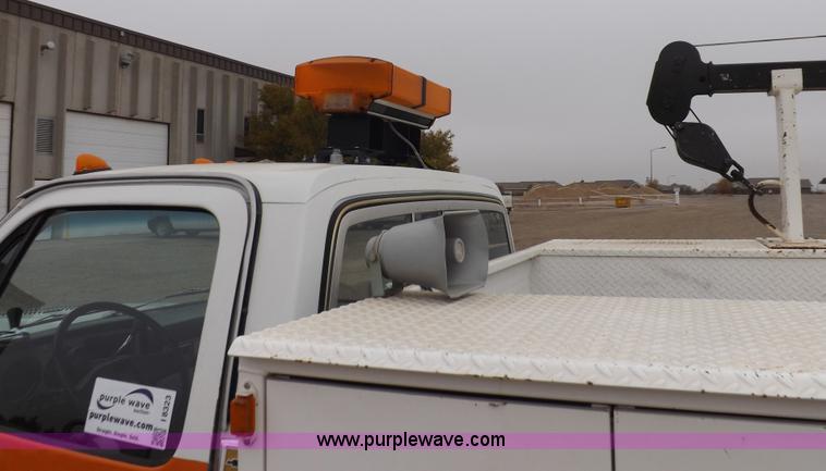 image for item I8323 1983 Chevrolet Silverado 30 service truck