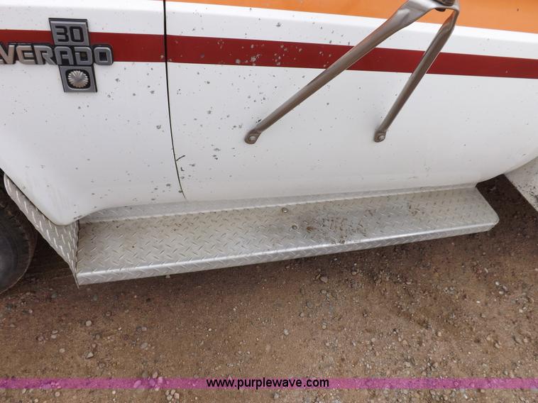 image for item I8323 1983 Chevrolet Silverado 30 service truck