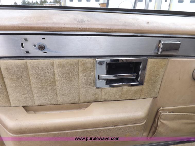 image for item I8323 1983 Chevrolet Silverado 30 service truck