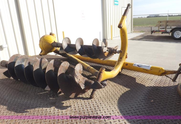 image for item I8344 Danuser F-8 post hole auger