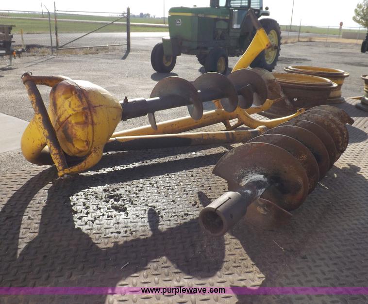 image for item I8344 Danuser F-8 post hole auger