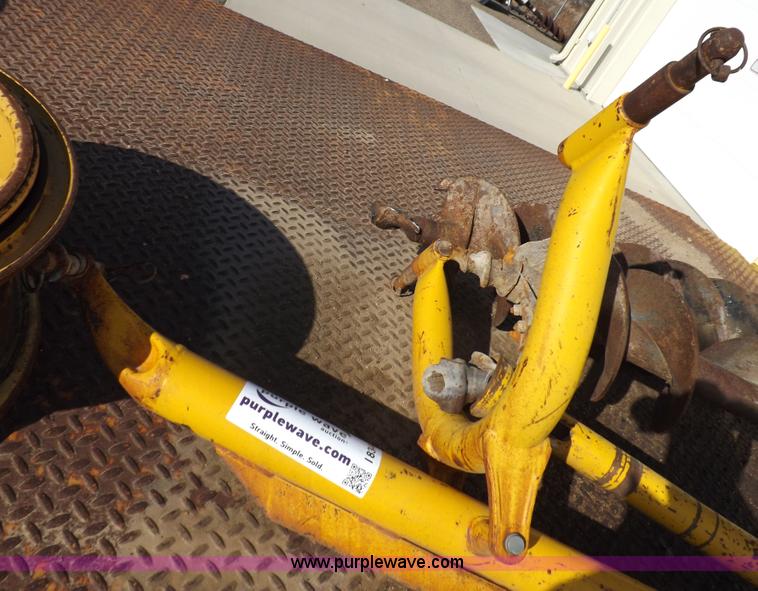 image for item I8344 Danuser F-8 post hole auger