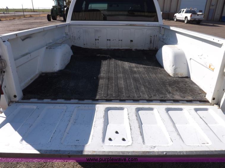 image for item I8349 1995 GMC Sierra 1500 SL Ext. Cab pickup truck