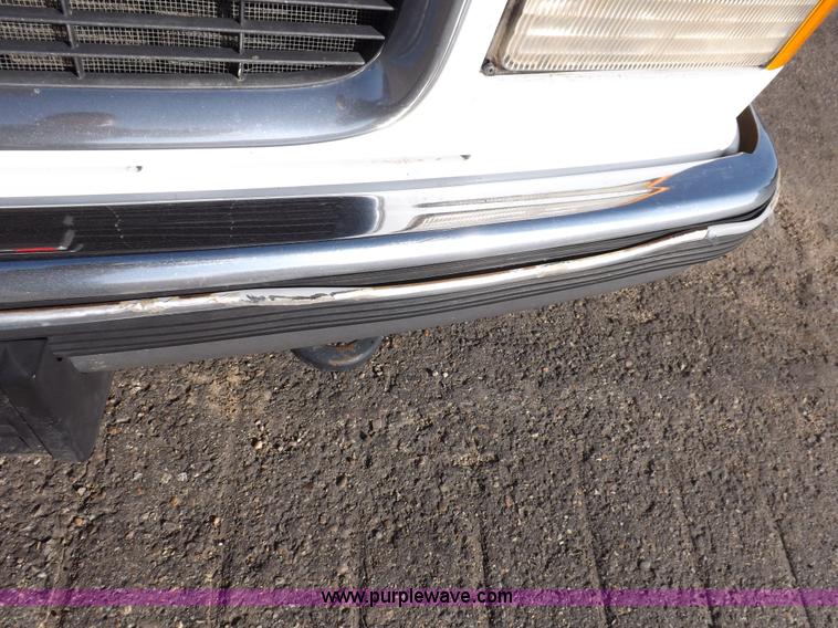 image for item I8349 1995 GMC Sierra 1500 SL Ext. Cab pickup truck