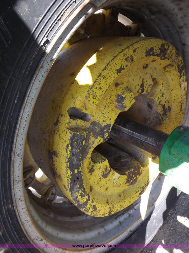 image for item I8350 John Deere 4440 tractor