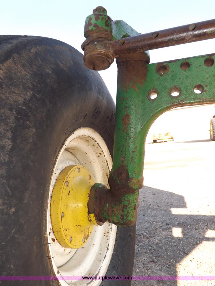 image for item I8350 John Deere 4440 tractor