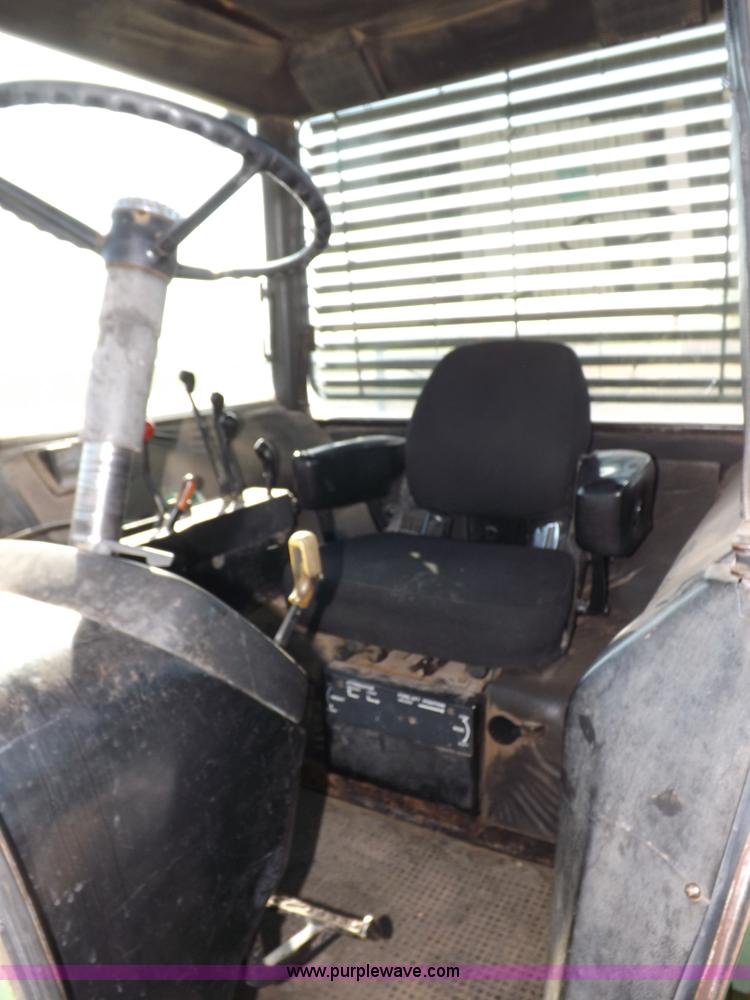 image for item I8351 John Deere 4840 tractor