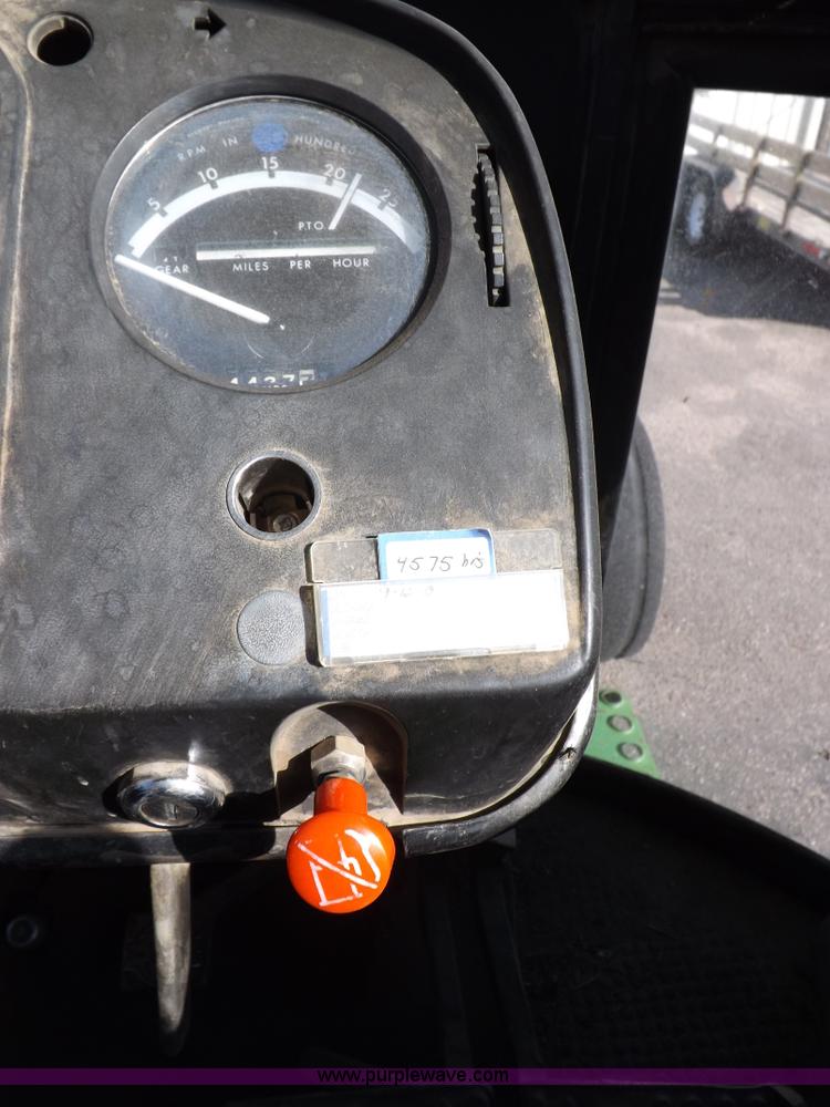 image for item I8351 John Deere 4840 tractor