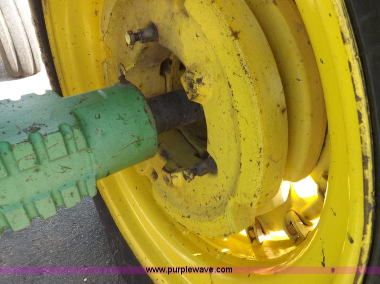 image for item I8351 John Deere 4840 tractor