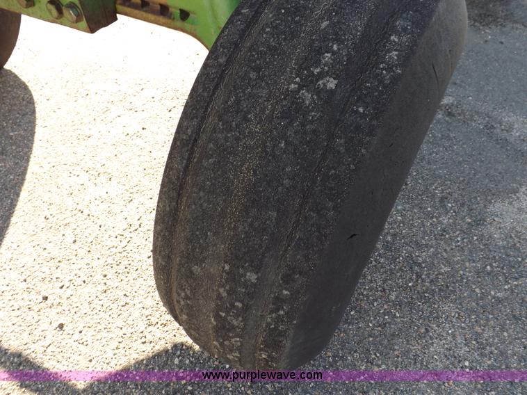 image for item I8351 John Deere 4840 tractor