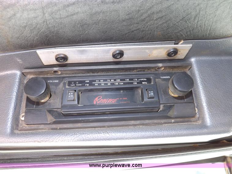 image for item I8450 1997 Mack RD688S semi truck