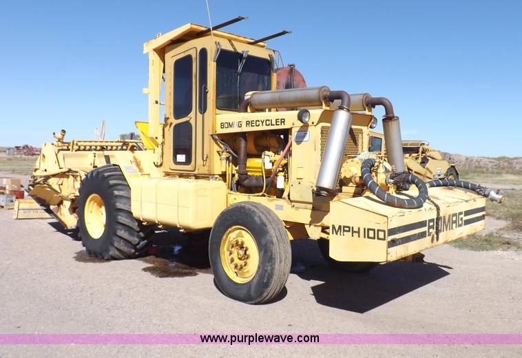 image for item I8458 Bomag MPH100 asphalt recycler