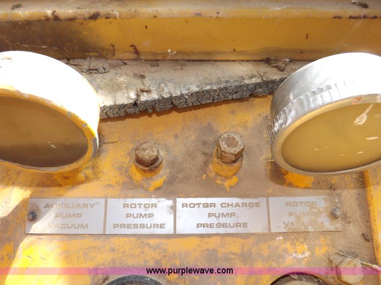 image for item I8458 Bomag MPH100 asphalt recycler