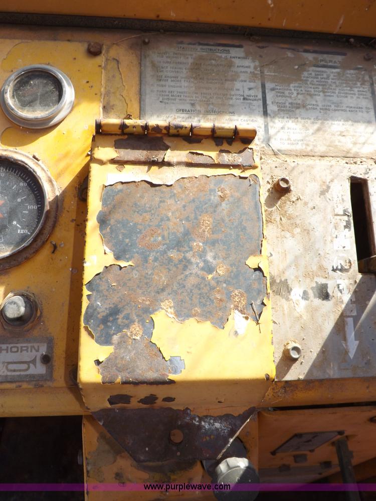 image for item I8458 Bomag MPH100 asphalt recycler