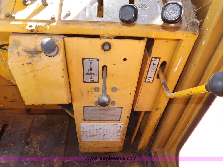 image for item I8458 Bomag MPH100 asphalt recycler