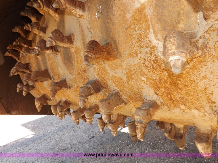 image for item I8458 Bomag MPH100 asphalt recycler