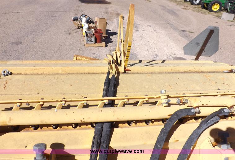 image for item I8458 Bomag MPH100 asphalt recycler