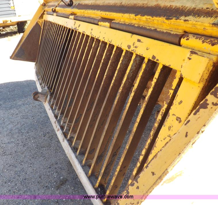 image for item I8458 Bomag MPH100 asphalt recycler