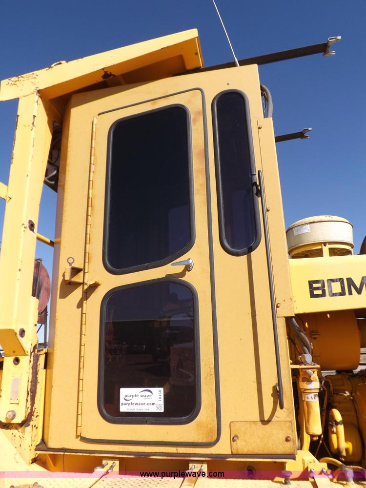 image for item I8458 Bomag MPH100 asphalt recycler