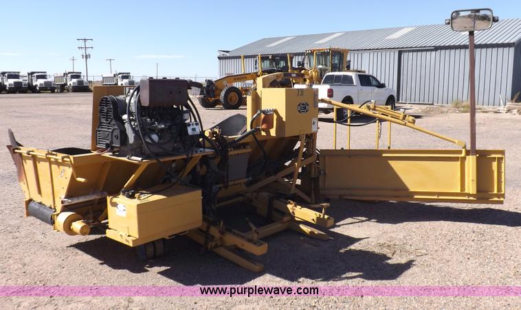 image for item I8459 HTC, Inc. 20P23D shoulder paving machine